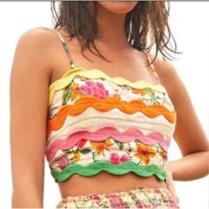 FARM Rio Colorful Floral Wave Crop Top